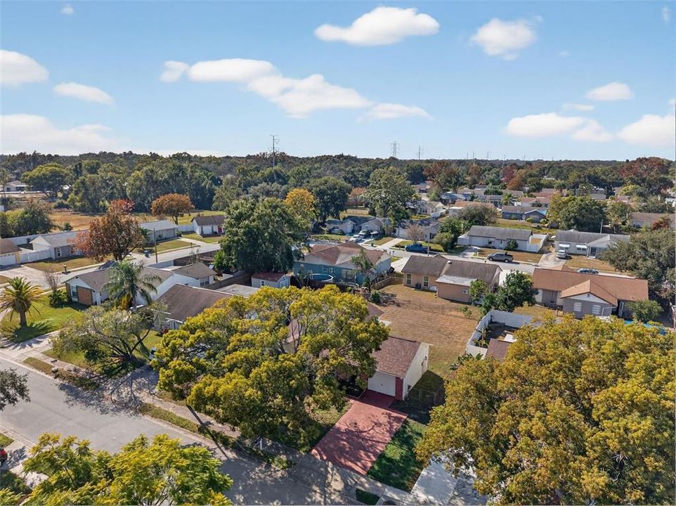 For Sale: $149,000 (2 beds, 2 baths, 1010 Square Feet)