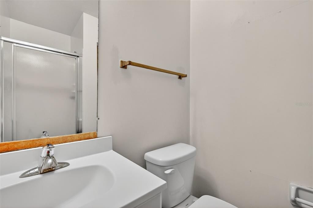 For Sale: $149,000 (2 beds, 2 baths, 1010 Square Feet)