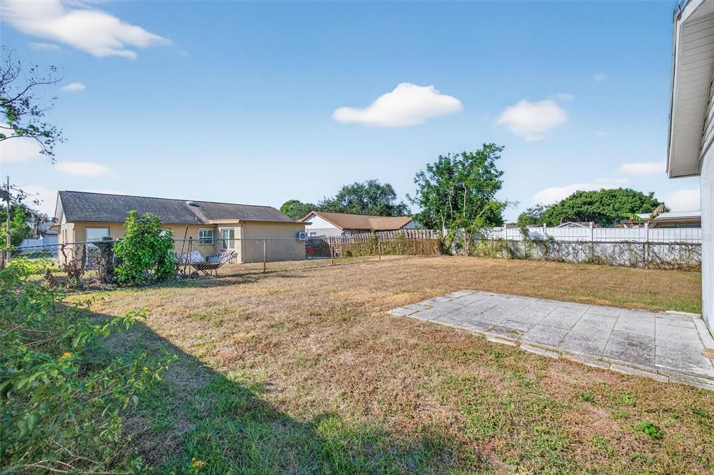 For Sale: $149,000 (2 beds, 2 baths, 1010 Square Feet)