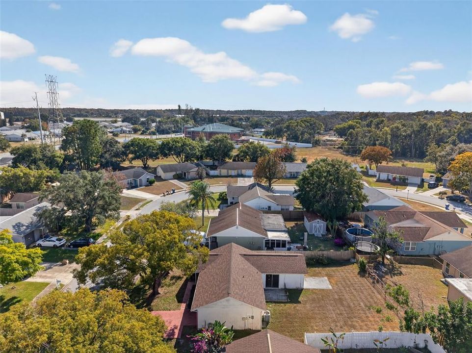 For Sale: $149,000 (2 beds, 2 baths, 1010 Square Feet)