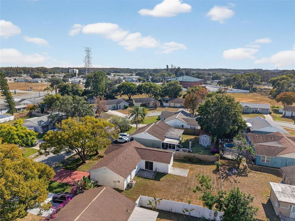 For Sale: $149,000 (2 beds, 2 baths, 1010 Square Feet)