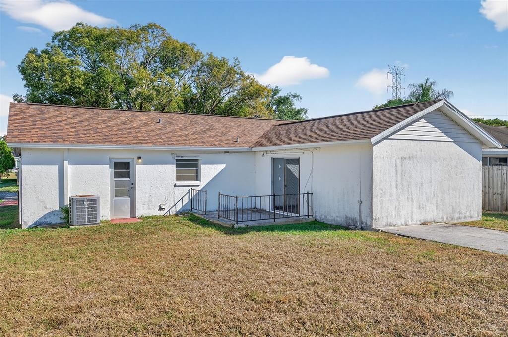 For Sale: $149,000 (2 beds, 2 baths, 1010 Square Feet)