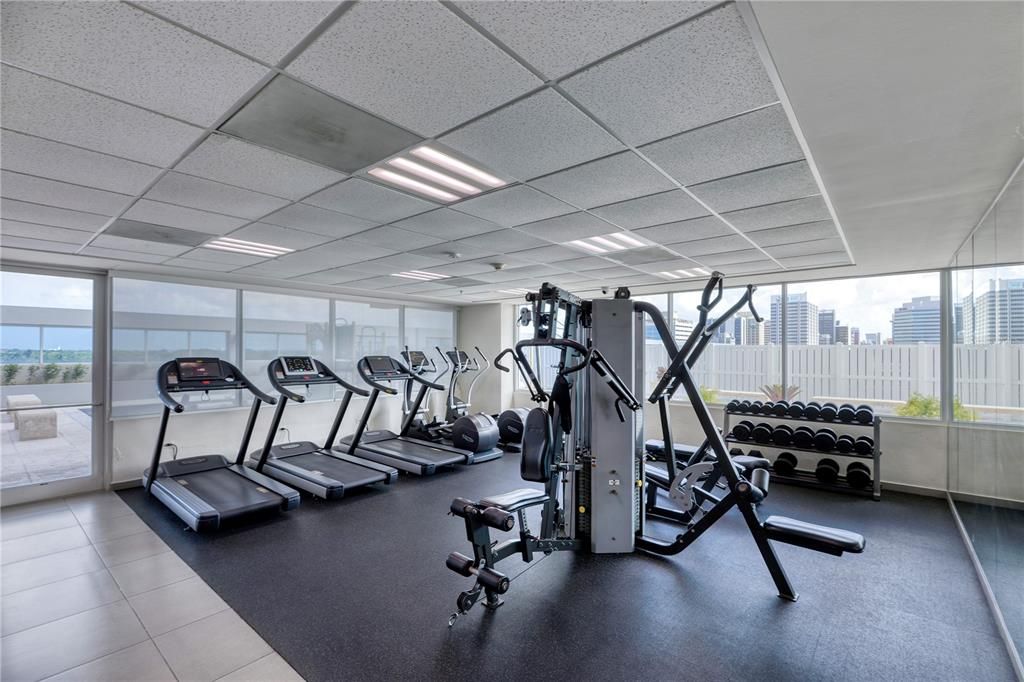 На продажу: $599,000 (2 спален, 2 ванн, 1498.19 Квадратных фут)