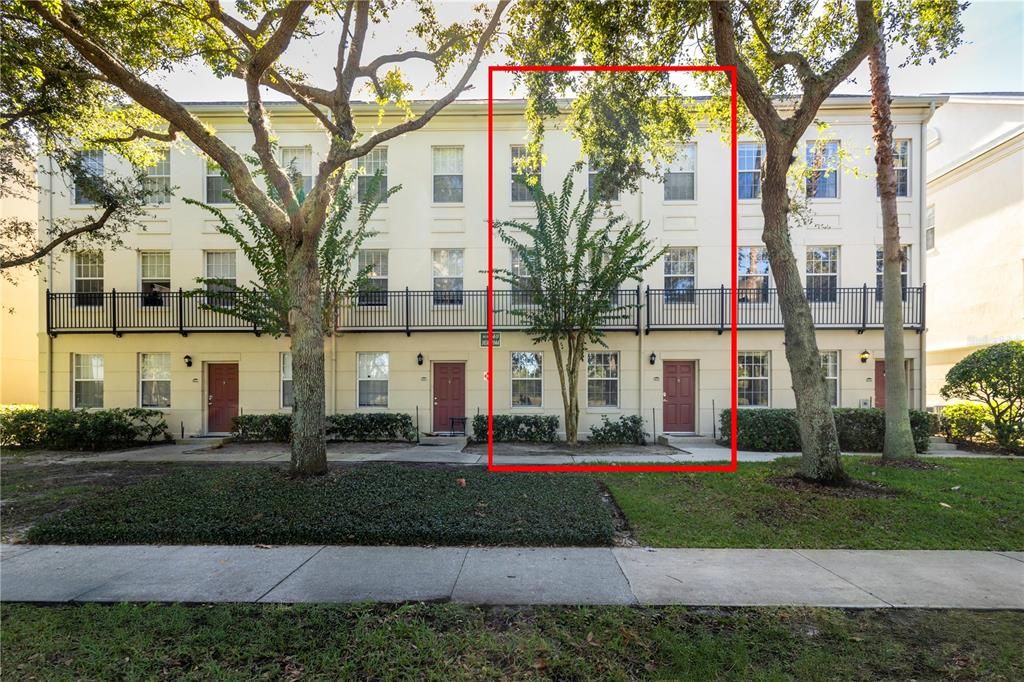 出租: $3,500 (3 贝兹, 2 浴室, 1600 平方英尺)