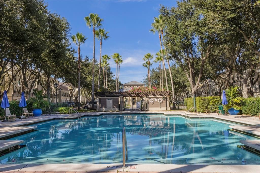 出租: $3,500 (3 贝兹, 2 浴室, 1600 平方英尺)