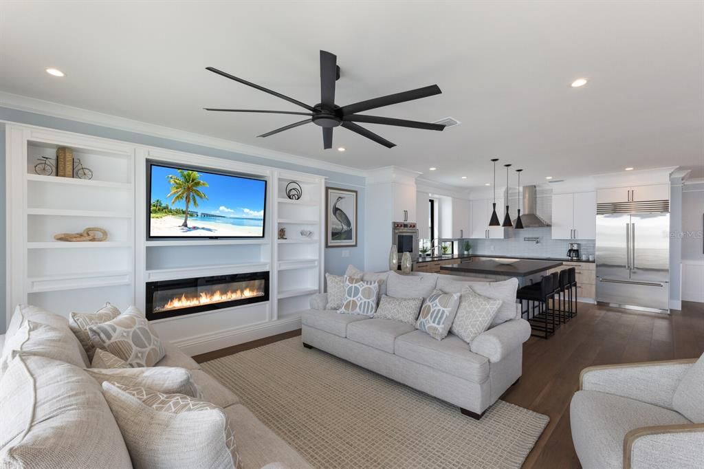 En Venta: $4,500,000 (6 camas, 5 baños, 3400 Pies cuadrados)