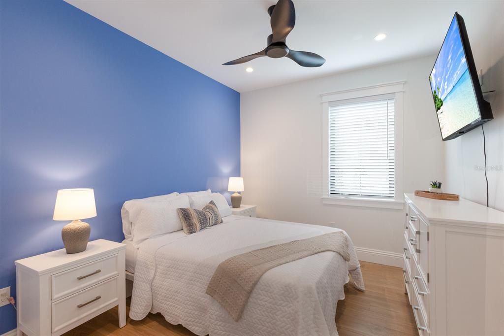 En Venta: $4,500,000 (6 camas, 5 baños, 3400 Pies cuadrados)