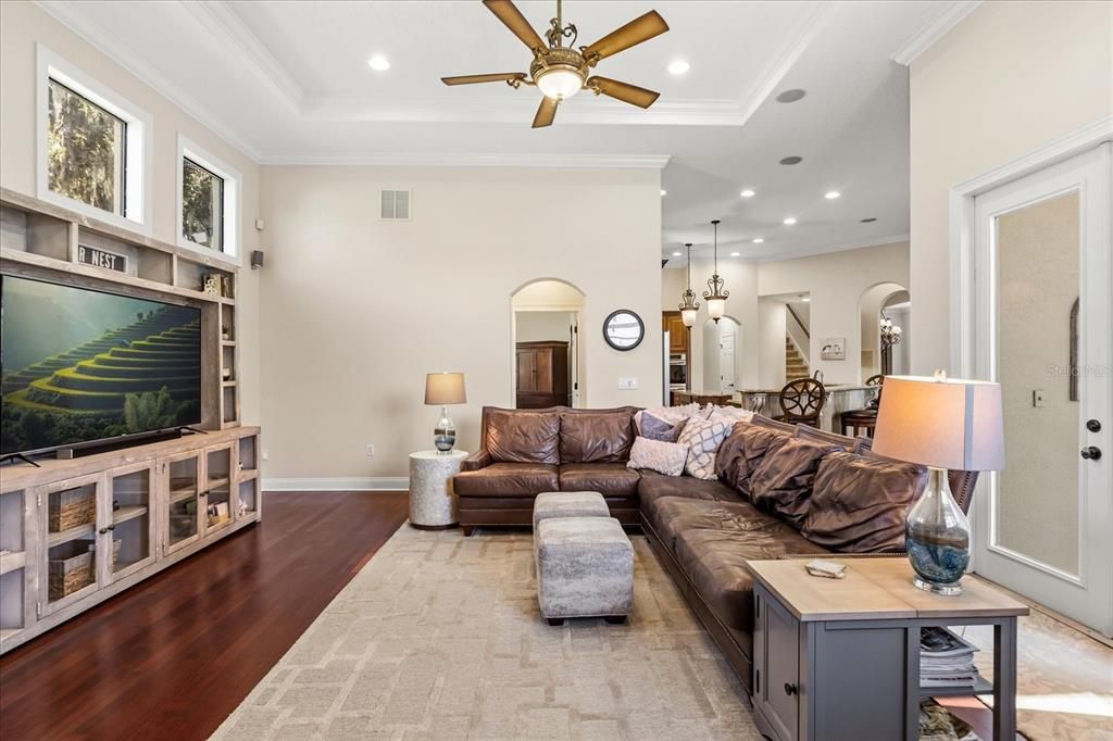 待售: $1,295,000 (5 贝兹, 4 浴室, 4805 平方英尺)