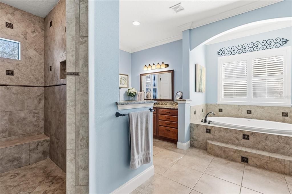 待售: $1,295,000 (5 贝兹, 4 浴室, 4805 平方英尺)