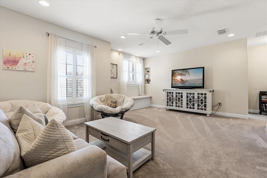 待售: $1,295,000 (5 贝兹, 4 浴室, 4805 平方英尺)