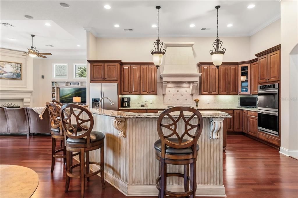 待售: $1,295,000 (5 贝兹, 4 浴室, 4805 平方英尺)