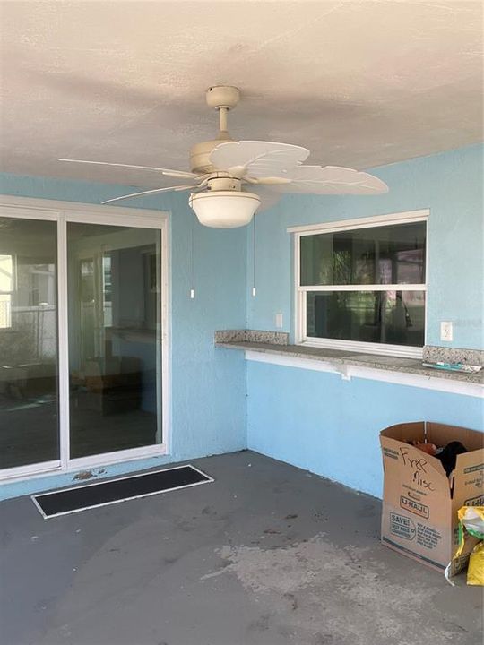 待售: $299,000 (3 贝兹, 2 浴室, 1277 平方英尺)