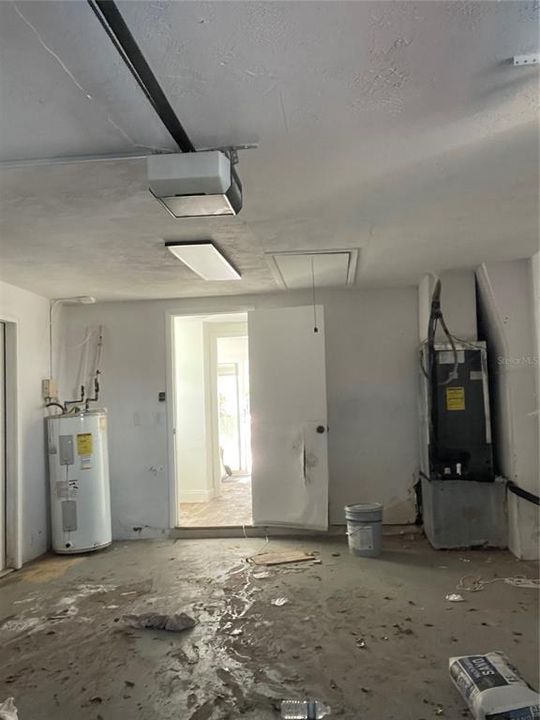 待售: $299,000 (3 贝兹, 2 浴室, 1277 平方英尺)