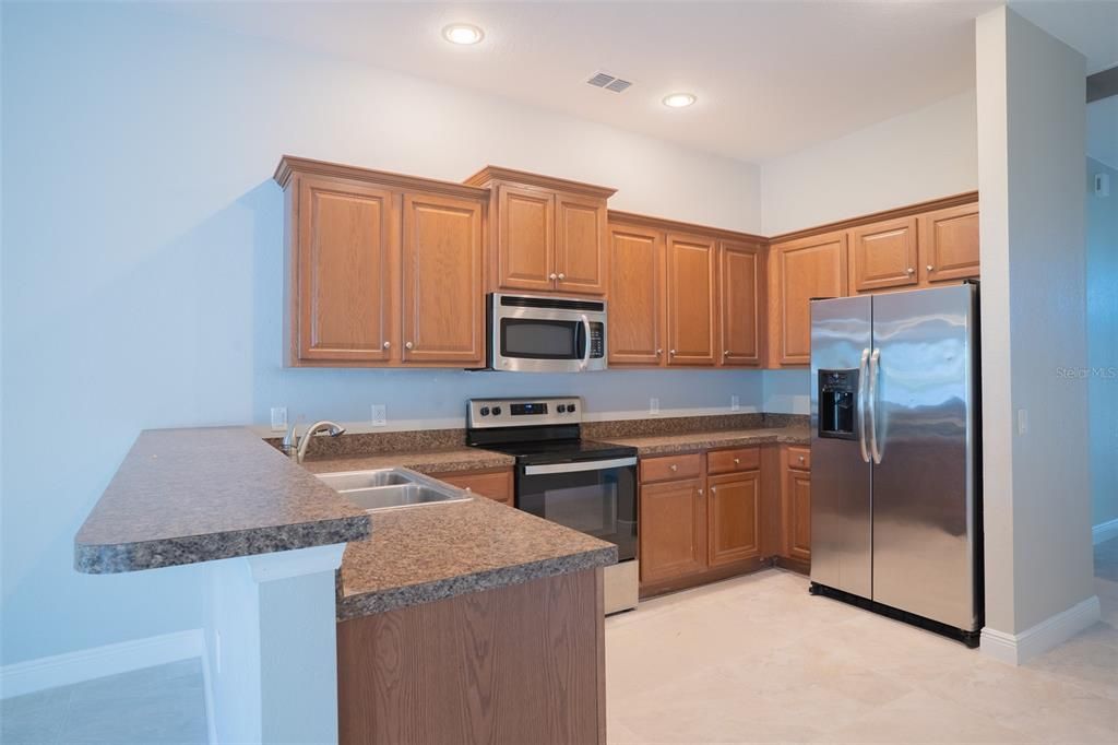 出租: $2,495 (4 贝兹, 2 浴室, 2223 平方英尺)