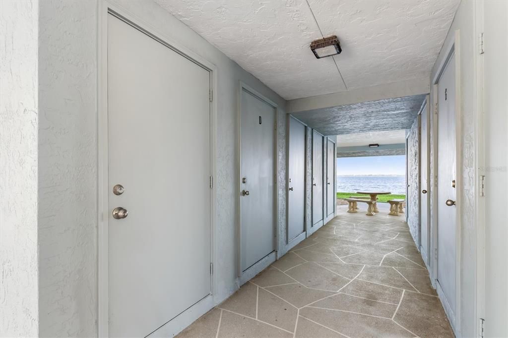 待售: $419,000 (3 贝兹, 2 浴室, 1974 平方英尺)