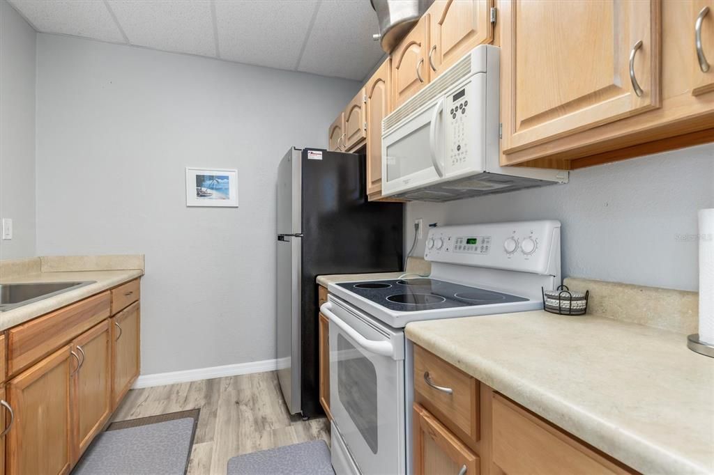 待售: $419,000 (3 贝兹, 2 浴室, 1974 平方英尺)