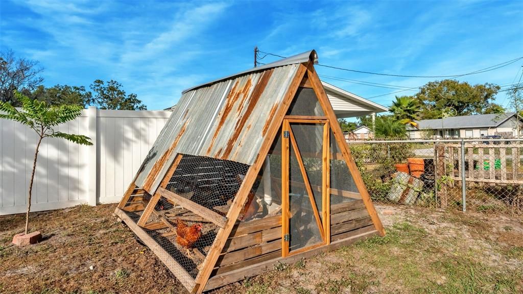 For Sale: $239,000 (3 beds, 1 baths, 1064 Square Feet)