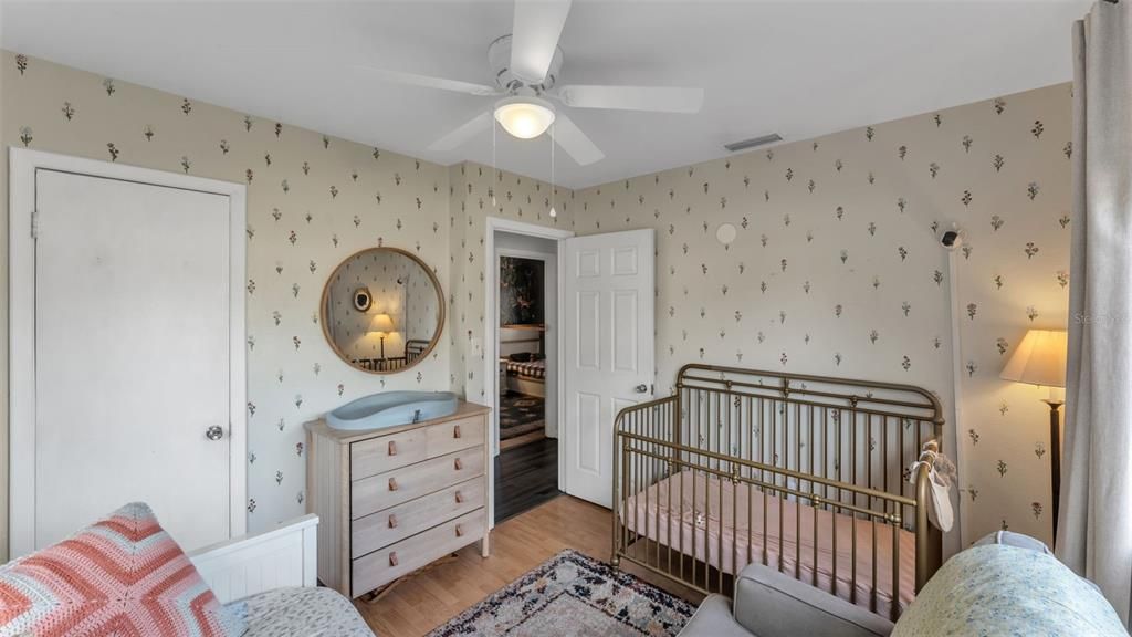 For Sale: $239,000 (3 beds, 1 baths, 1064 Square Feet)