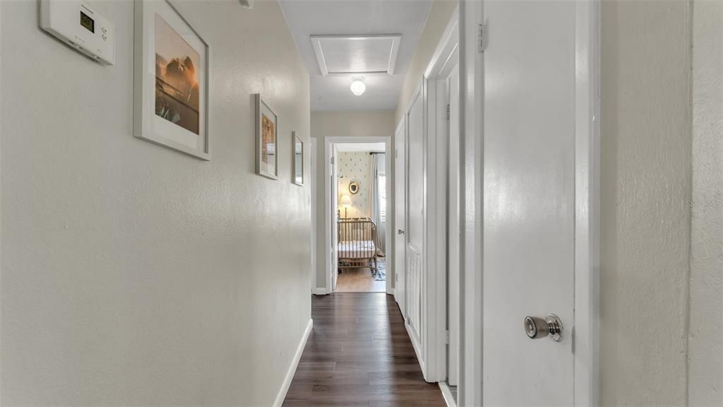 For Sale: $239,000 (3 beds, 1 baths, 1064 Square Feet)