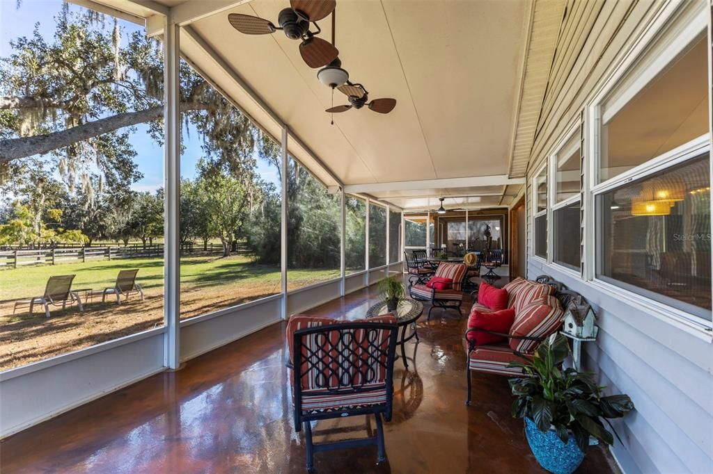 For Sale: $895,000 (3 beds, 2 baths, 2354 Square Feet)