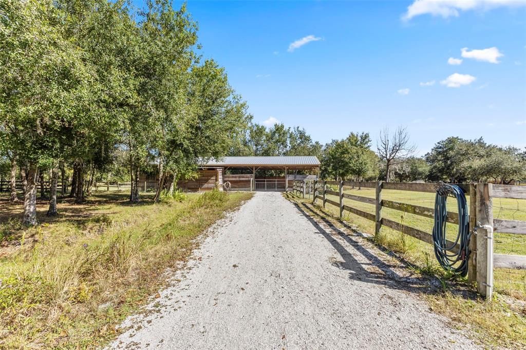 For Sale: $895,000 (3 beds, 2 baths, 2354 Square Feet)