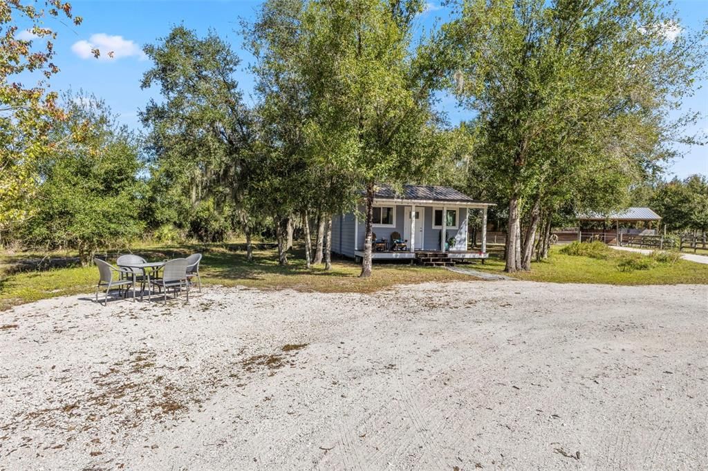 For Sale: $895,000 (3 beds, 2 baths, 2354 Square Feet)