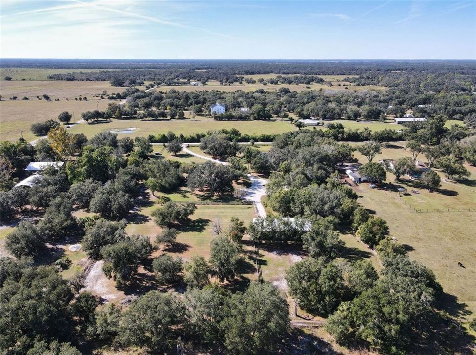 For Sale: $895,000 (3 beds, 2 baths, 2354 Square Feet)