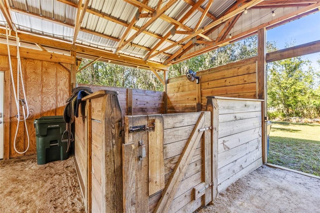 For Sale: $895,000 (3 beds, 2 baths, 2354 Square Feet)