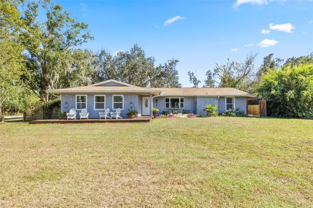 For Sale: $895,000 (3 beds, 2 baths, 2354 Square Feet)