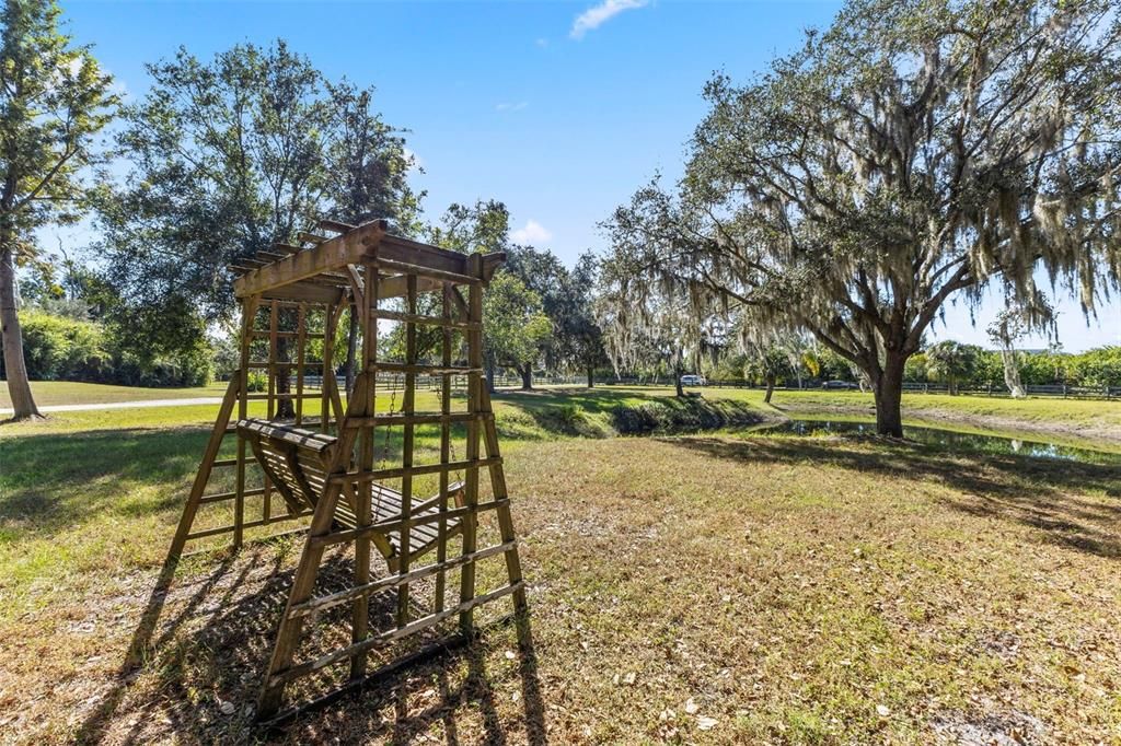 For Sale: $895,000 (3 beds, 2 baths, 2354 Square Feet)