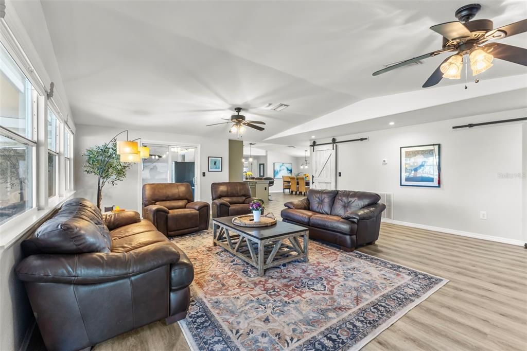 For Sale: $895,000 (3 beds, 2 baths, 2354 Square Feet)