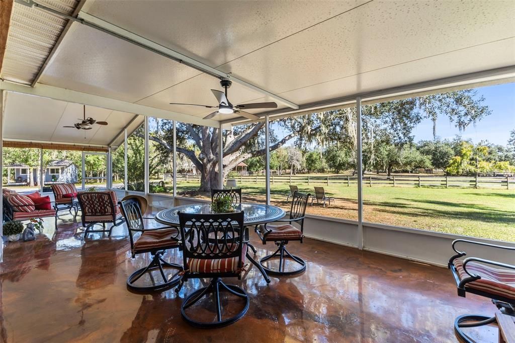 For Sale: $895,000 (3 beds, 2 baths, 2354 Square Feet)