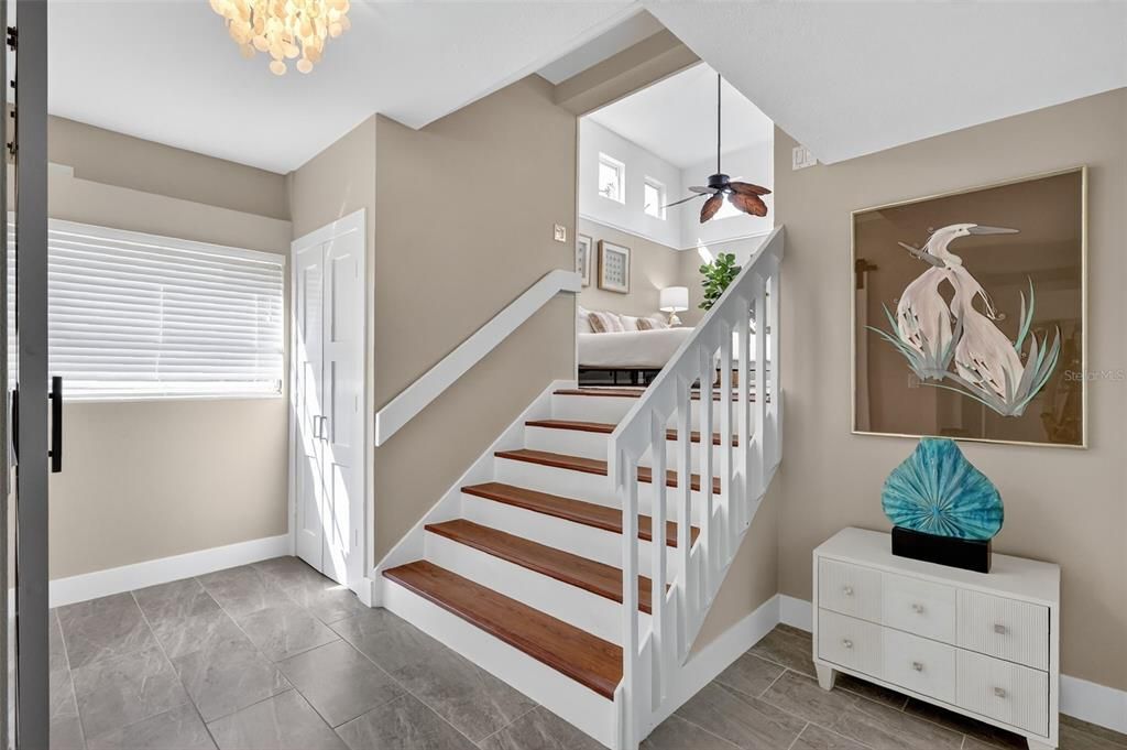 En Venta: $1,425,000 (3 camas, 2 baños, 2353 Pies cuadrados)