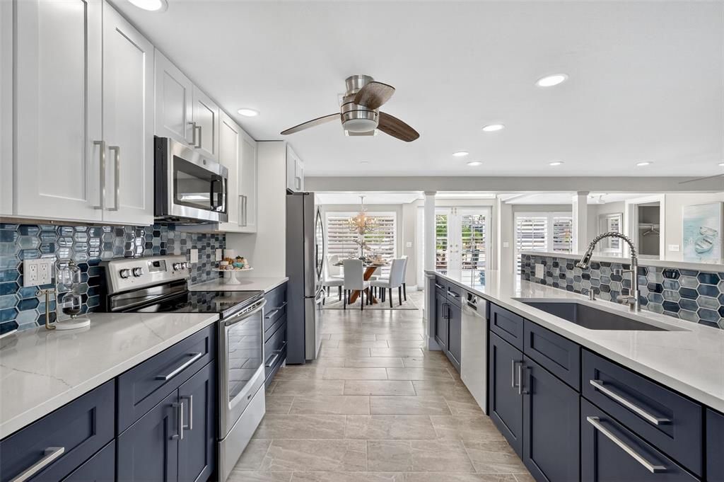 En Venta: $1,425,000 (3 camas, 2 baños, 2353 Pies cuadrados)