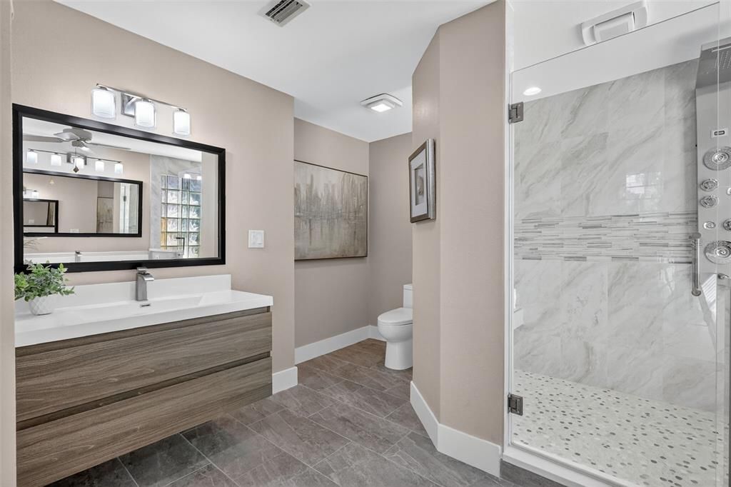 En Venta: $1,425,000 (3 camas, 2 baños, 2353 Pies cuadrados)