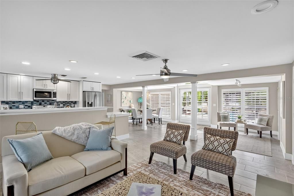 En Venta: $1,425,000 (3 camas, 2 baños, 2353 Pies cuadrados)