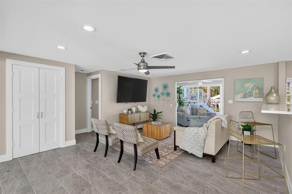 En Venta: $1,425,000 (3 camas, 2 baños, 2353 Pies cuadrados)