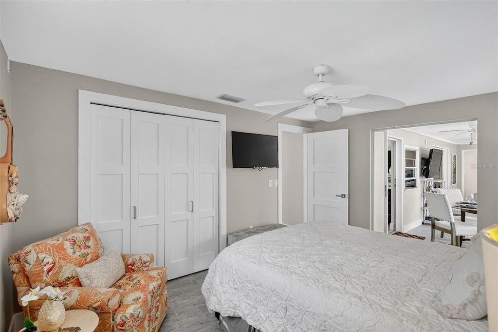 En Venta: $1,425,000 (3 camas, 2 baños, 2353 Pies cuadrados)