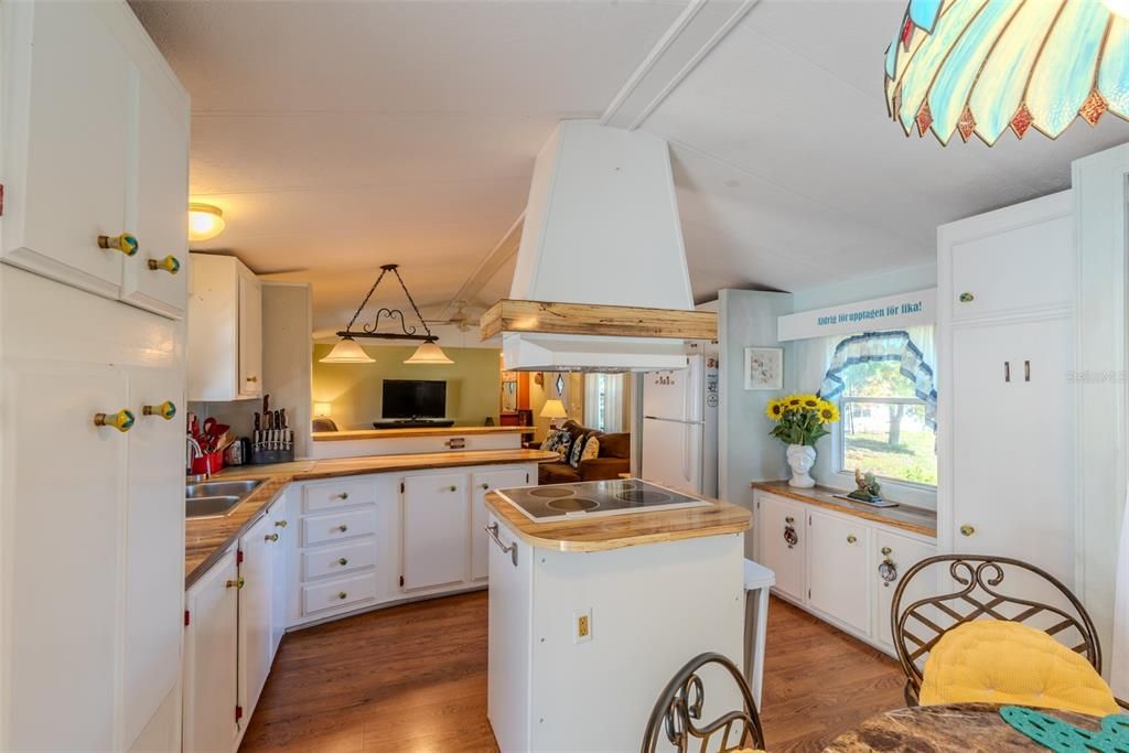 En Venta: $139,000 (2 camas, 2 baños, 840 Pies cuadrados)