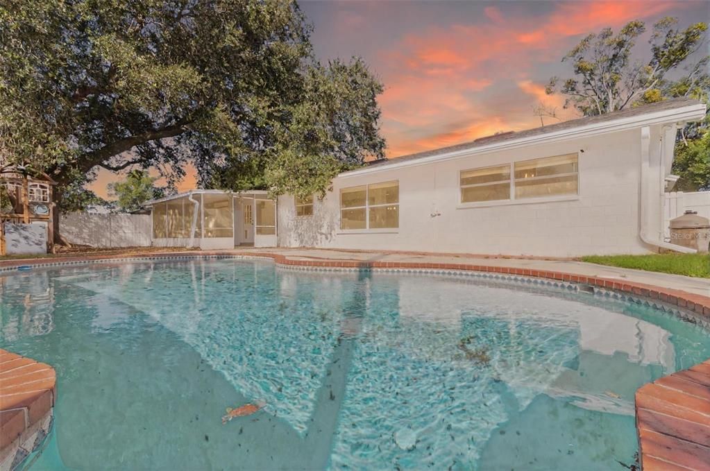 待售: $460,000 (3 贝兹, 2 浴室, 1562 平方英尺)