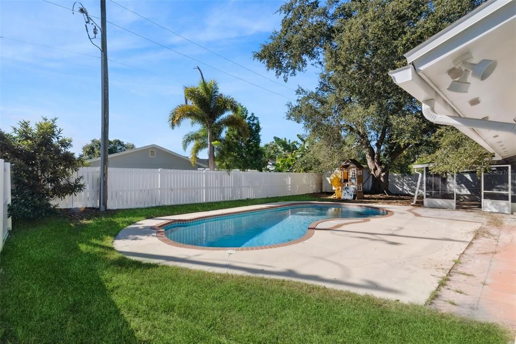 待售: $460,000 (3 贝兹, 2 浴室, 1562 平方英尺)