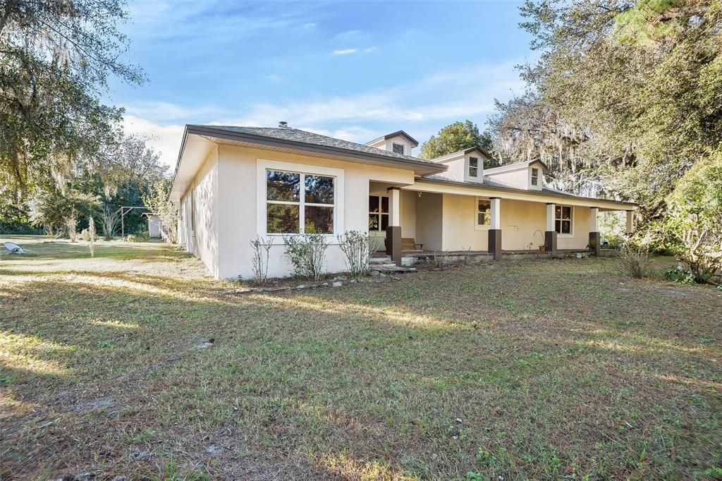 Recently Sold: $685,000 (4 beds, 2 baths, 2273 Square Feet)