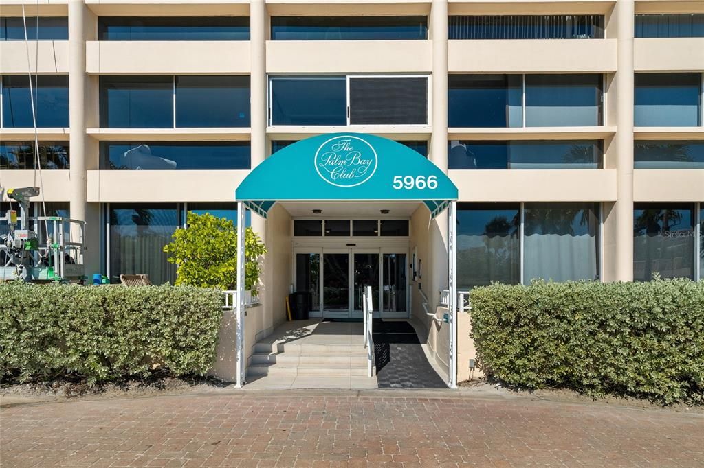 待售: $1,150,000 (1 贝兹, 1 浴室, 864 平方英尺)