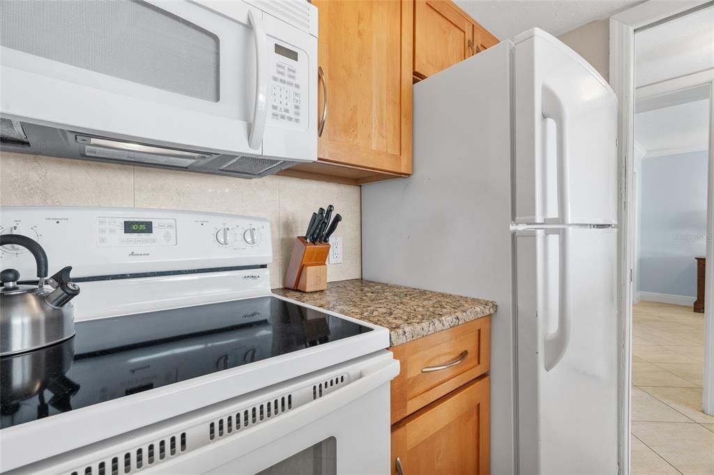 待售: $1,150,000 (1 贝兹, 1 浴室, 864 平方英尺)