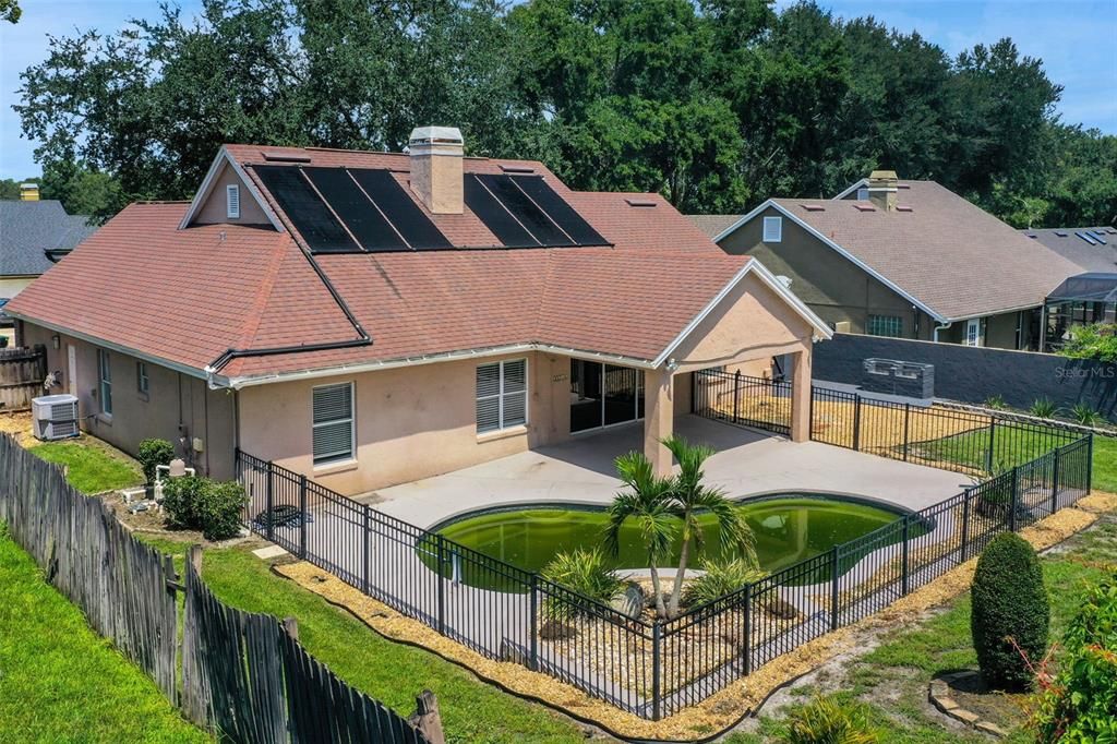 Active With Contract: $419,900 (3 beds, 2 baths, 1686 Square Feet)