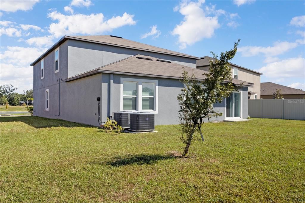 待售: $539,000 (6 贝兹, 3 浴室, 3326 平方英尺)