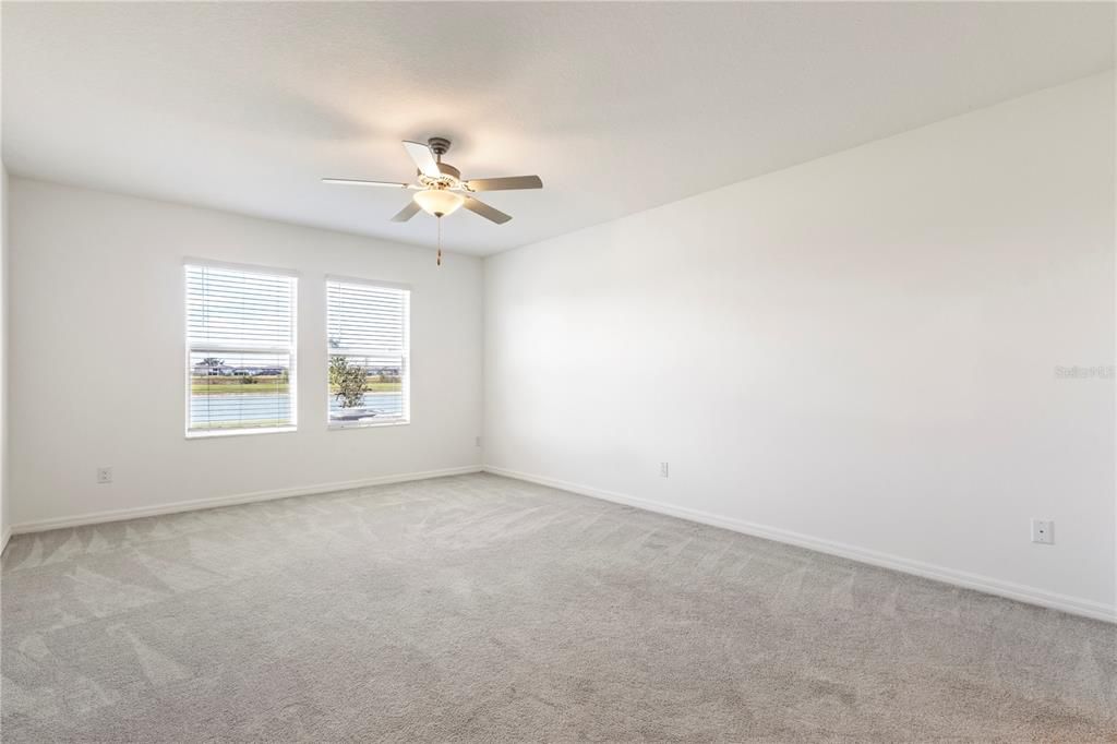 待售: $539,000 (6 贝兹, 3 浴室, 3326 平方英尺)