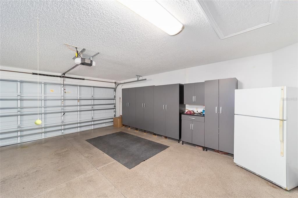 合同活跃: $524,900 (3 贝兹, 2 浴室, 2105 平方英尺)