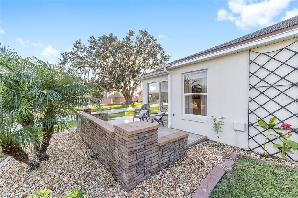 合同活跃: $524,900 (3 贝兹, 2 浴室, 2105 平方英尺)