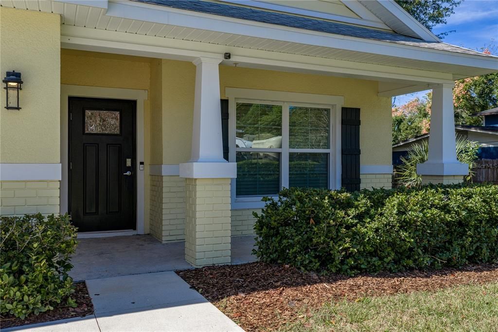 For Sale: $399,900 (3 beds, 2 baths, 1654 Square Feet)